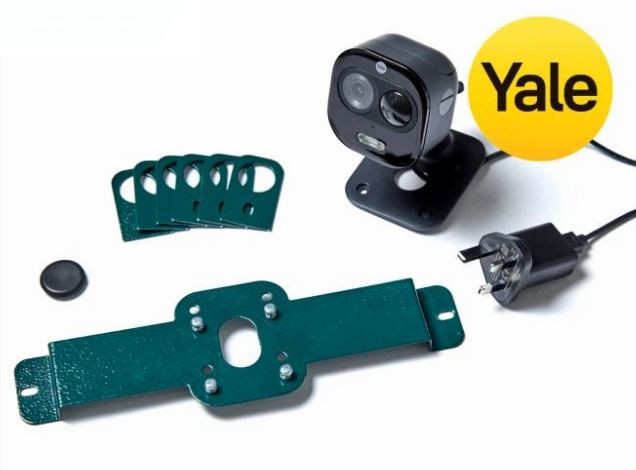 Yale All In One Surveillance Camera & Fixings